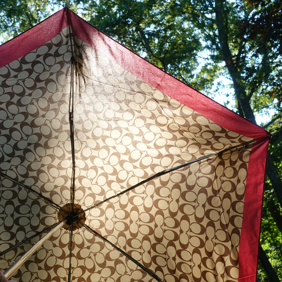 Coach Signature Mini Umbrella 🎉Host Pick🎉 - Picture 4 of 5